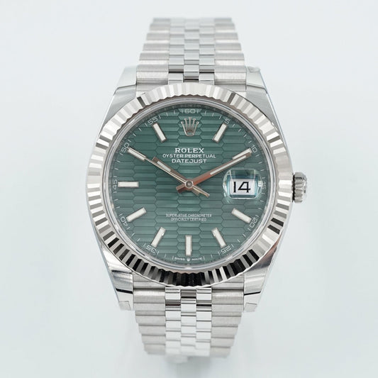 rolex. datejust 41 green dial new